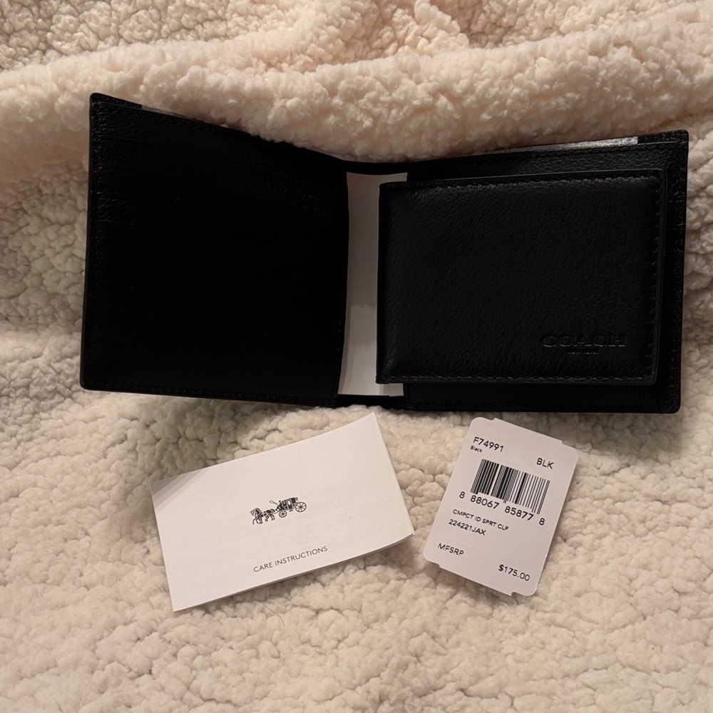 Coach Black Leather Card Holder - Picture 6 of 6